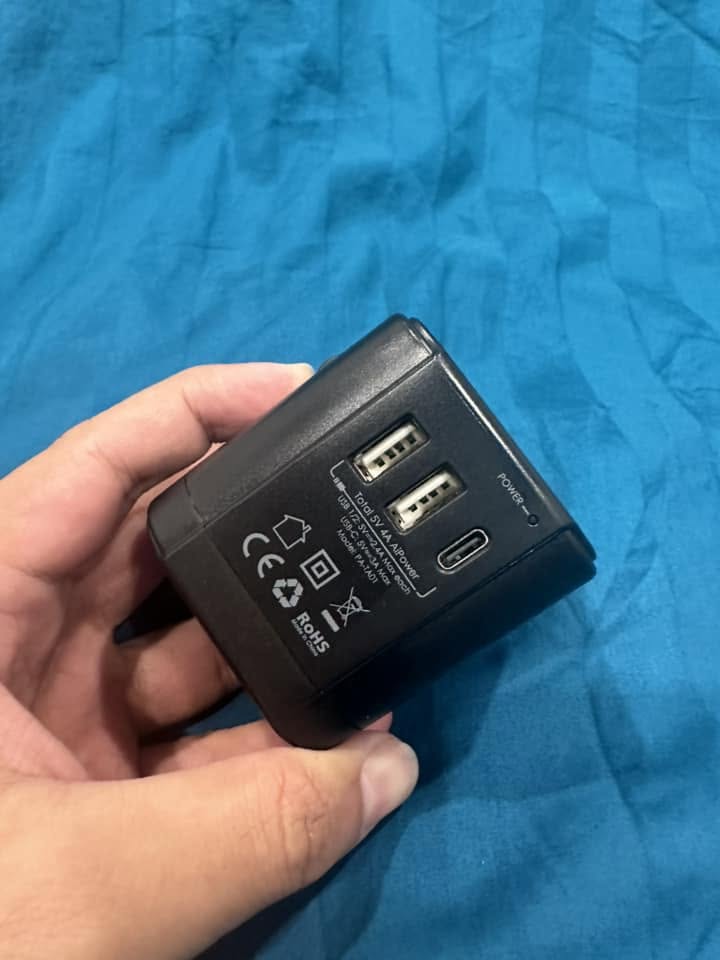 Universal Adapter AUKEY เสียบ USB-A 2 รู และ USB-C รูปที่ 1