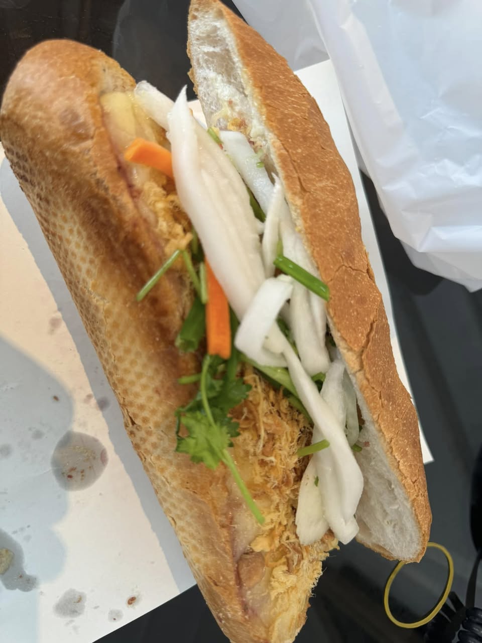 Bánh Mì Huynh Hoa ร้านบั๊ญหมี่ชื่อดังโฮจิมินห์ รูปที่ 1
