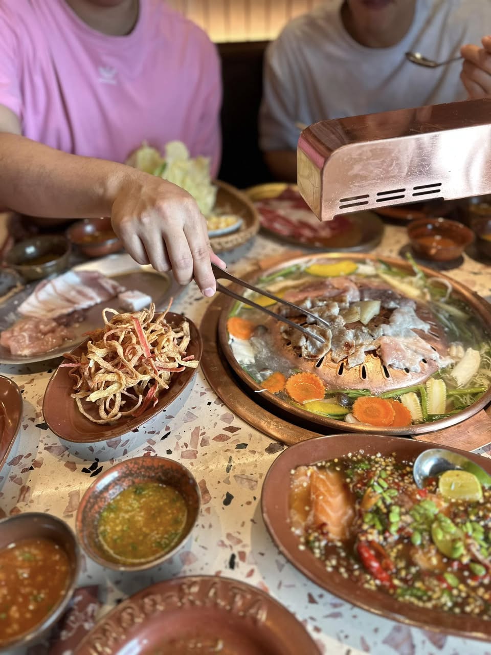 หมูกะทะ ชิ้นโบแดง ตามกระแสไปลองด้วยตัวเอง รูปที่ 3