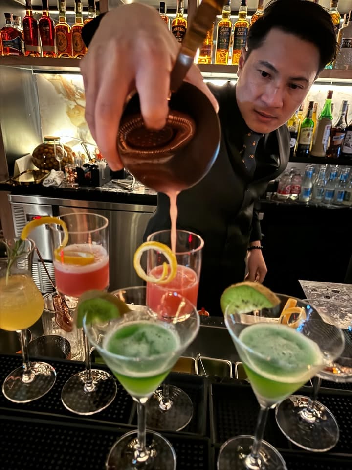 Eastern Elixir Social Lounge & Bar เปิดใหม่ รูปที่ 1
