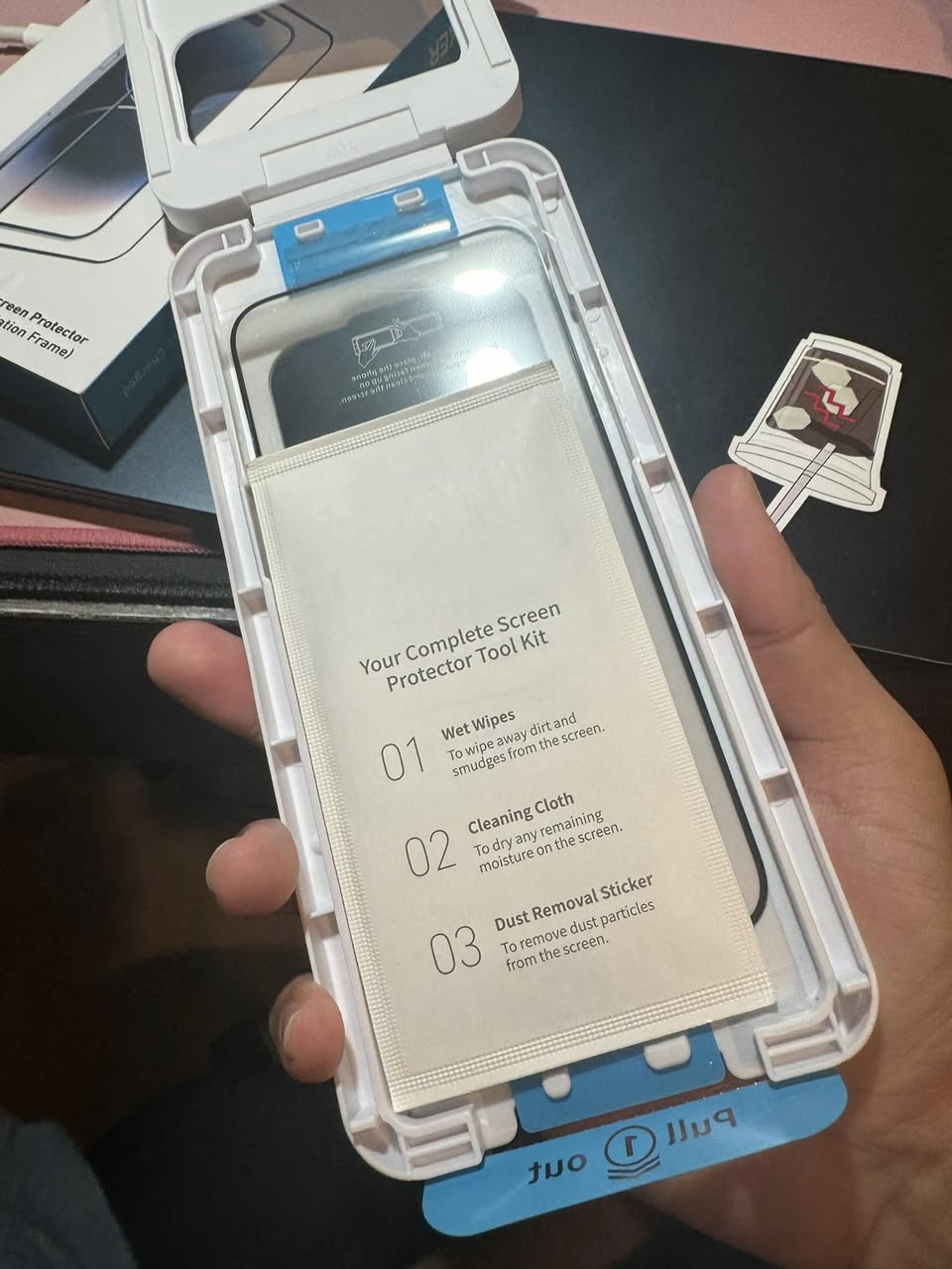 Film กระจกหน้าจอ iPhone ติดง่าย พร้อมอุปกรณ์ รูปที่ 3