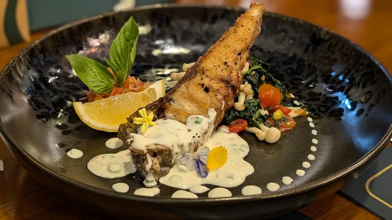 KIN KUB CHEF ร้านอาหารในตัวเมืองภูเก็ต