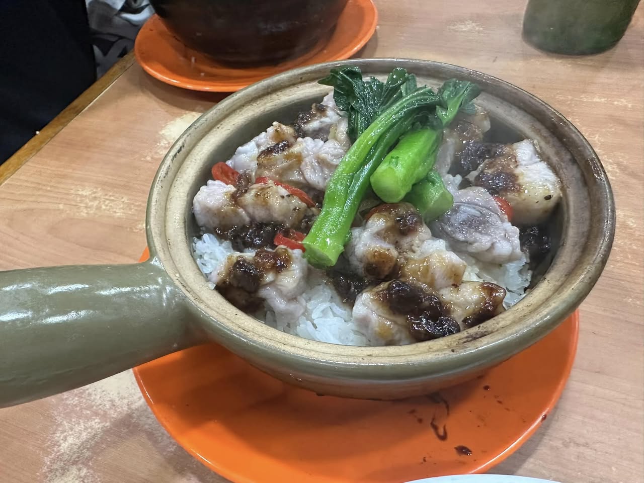 Kwan Kee Claypot Rice ข้าวอบหม้อดินฝั่งเกาะฮ่องกง รูปที่ 2