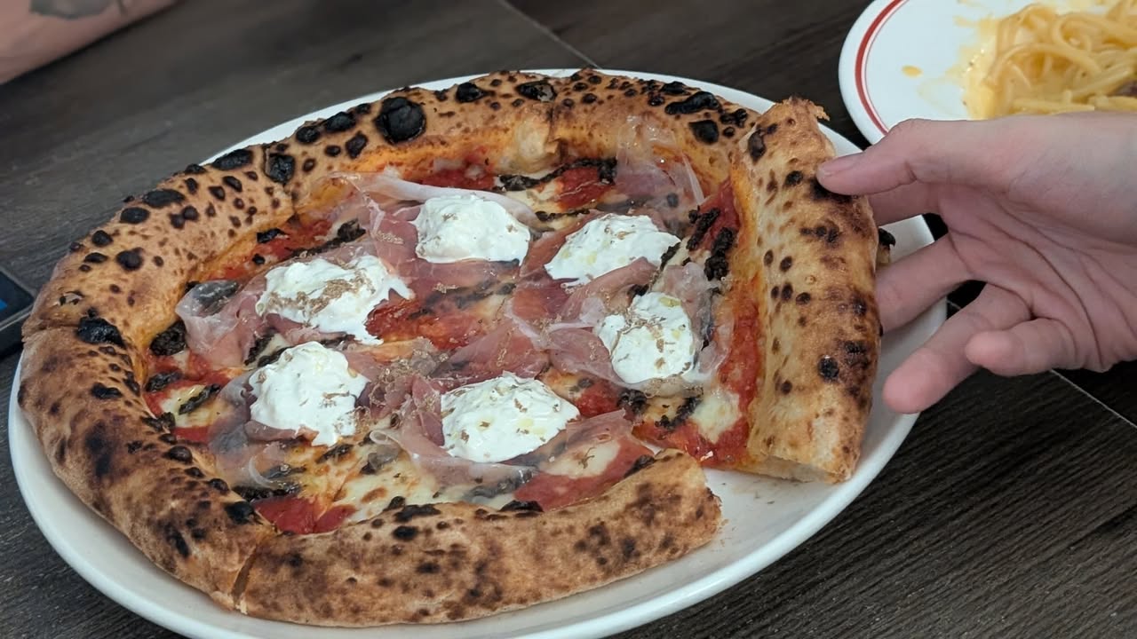 MARNI ภูเก็ต พิซซ่าระดับ 50 Top Pizza in Asia 3 ปีซ้อน