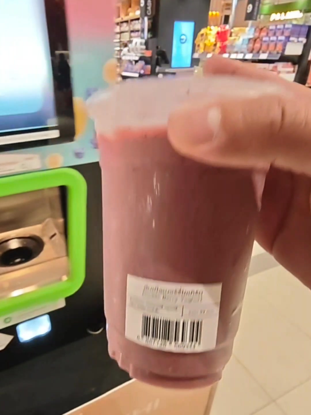 Smoothie เครื่องปั่นไฟ Matsuzakaya Depachika One Bangkok 89 บาท