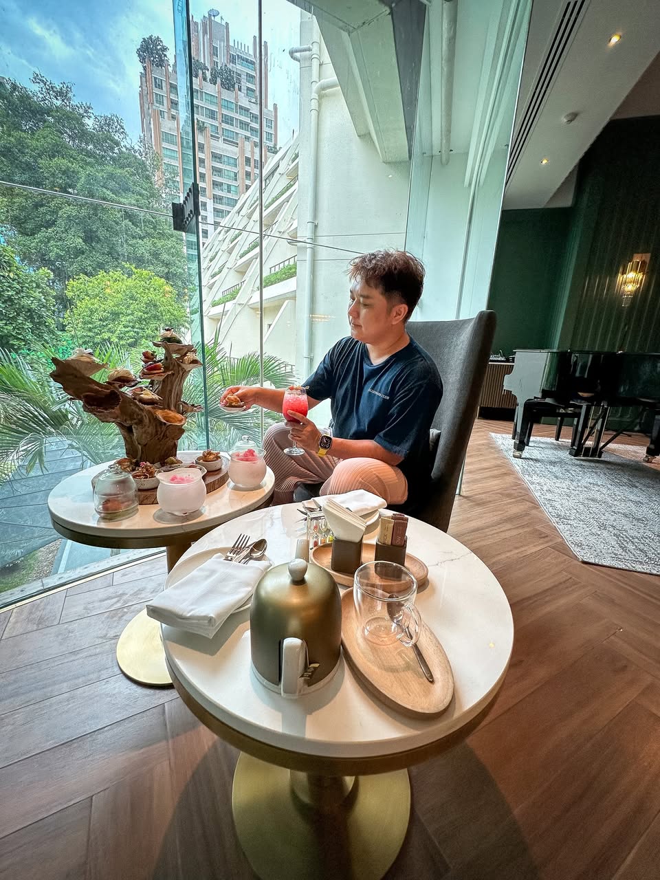 Secret Garden Afternoon Tea ที่ Mövenpick BDMS Wellness Resort รูปที่ 1