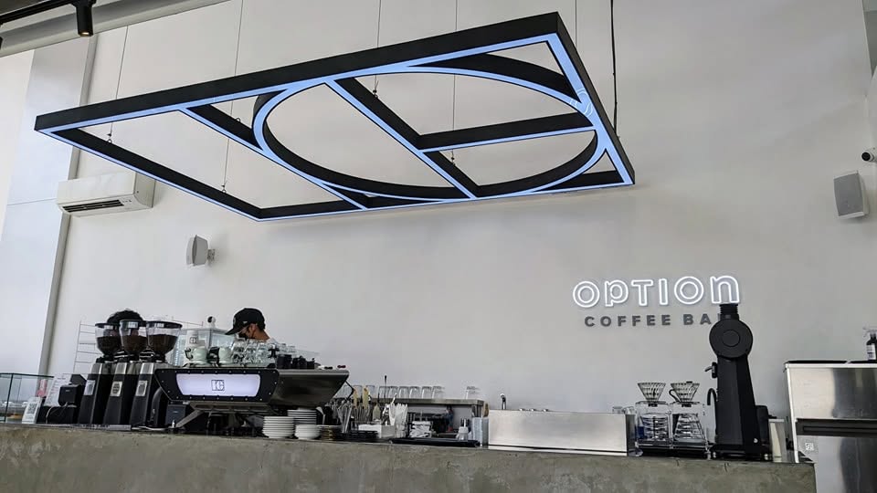 Option Coffee Bar จ.อุดรธานี กาแฟเลมอน Nitro Cold Brew รูปที่ 1
