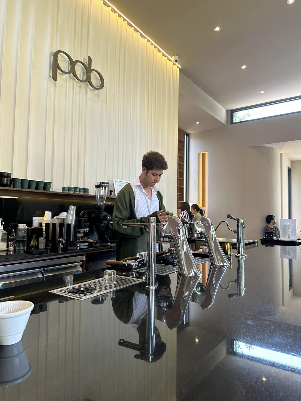 POB Coffee & Living Space สุทธิสาร-ลาดพร้าว รูปที่ 1