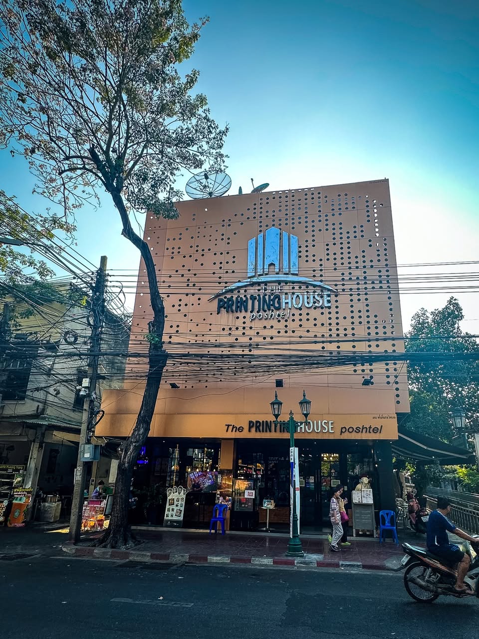Press Sky Bar ชมวิวโลหะปราสาทและภูเขาทอง รูปที่ 2