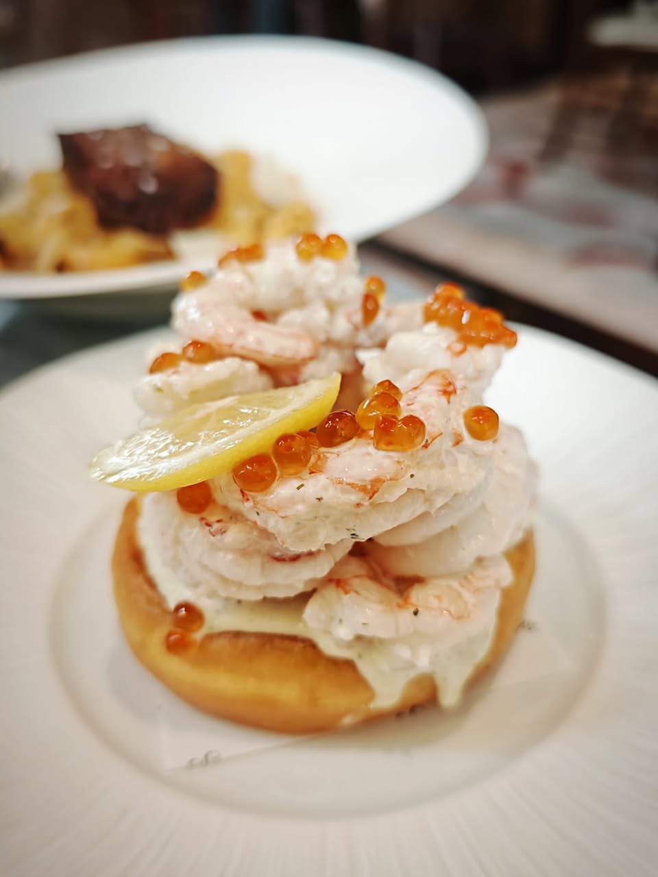 Serpens All Day Dining ร้านใหม่แถวเอกมัย โทนน้ำตาล-ทองสวยหรู รูปที่ 4