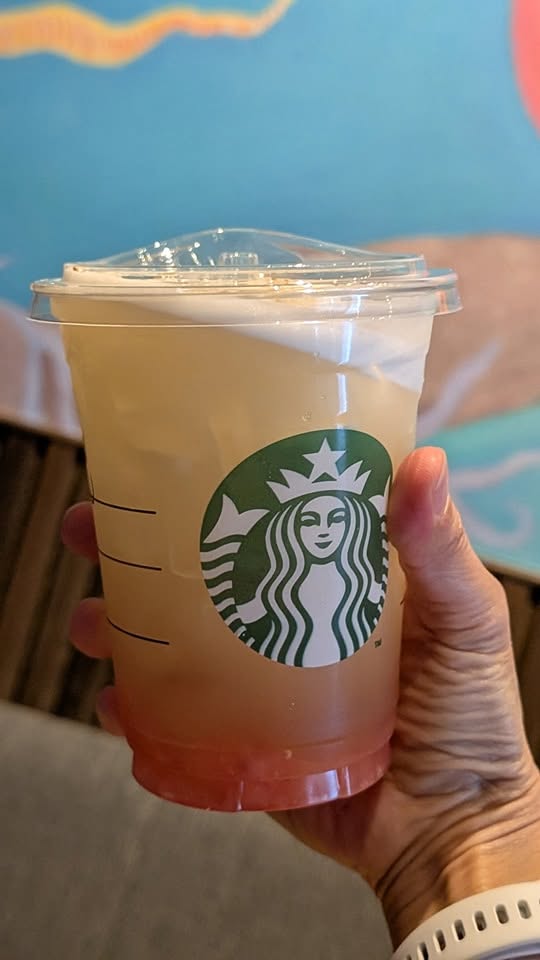 ยะลา ปัตตานี มี Starbucks แล้ว รูปที่ 1