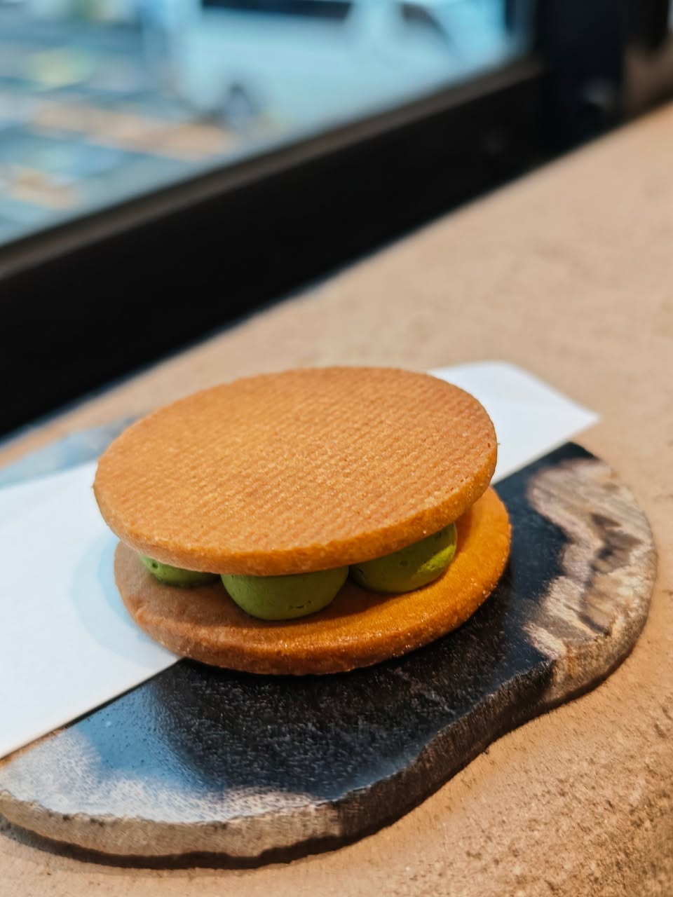 飛ぶ鳥 (โทบูโทริ) ร้านขนมและชา Blend เองที่ Asakusabashi รูปที่ 3